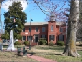 Town Hallhr